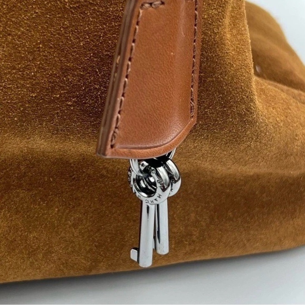 Marc by Marc Jacobs Camel Suede Weekender Bag - Rare Find NWOT - Picture 3 of 13